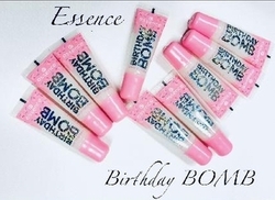 ESSENCE Birthday JUICY Bomb Shiny Lipgloss 01 Cake My Day!