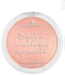 ESSENCE - highlighter in 01 Feel The Apricôt D’Azur Sun